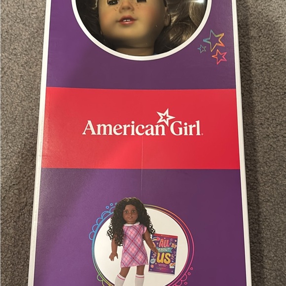 American Girl Doll GOTY 2010 - Picture 2 of 3